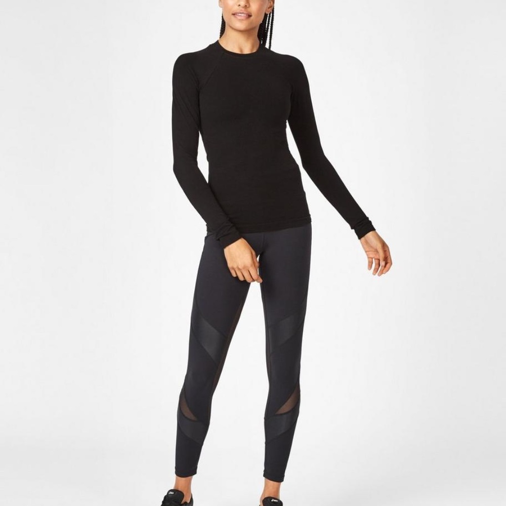Sweaty Betty Glisten Bamboo Long Sleeve Workout Top - Black